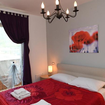 Favola Bella The Panoramic Penthouse Apartment Bardolino Exterior photo