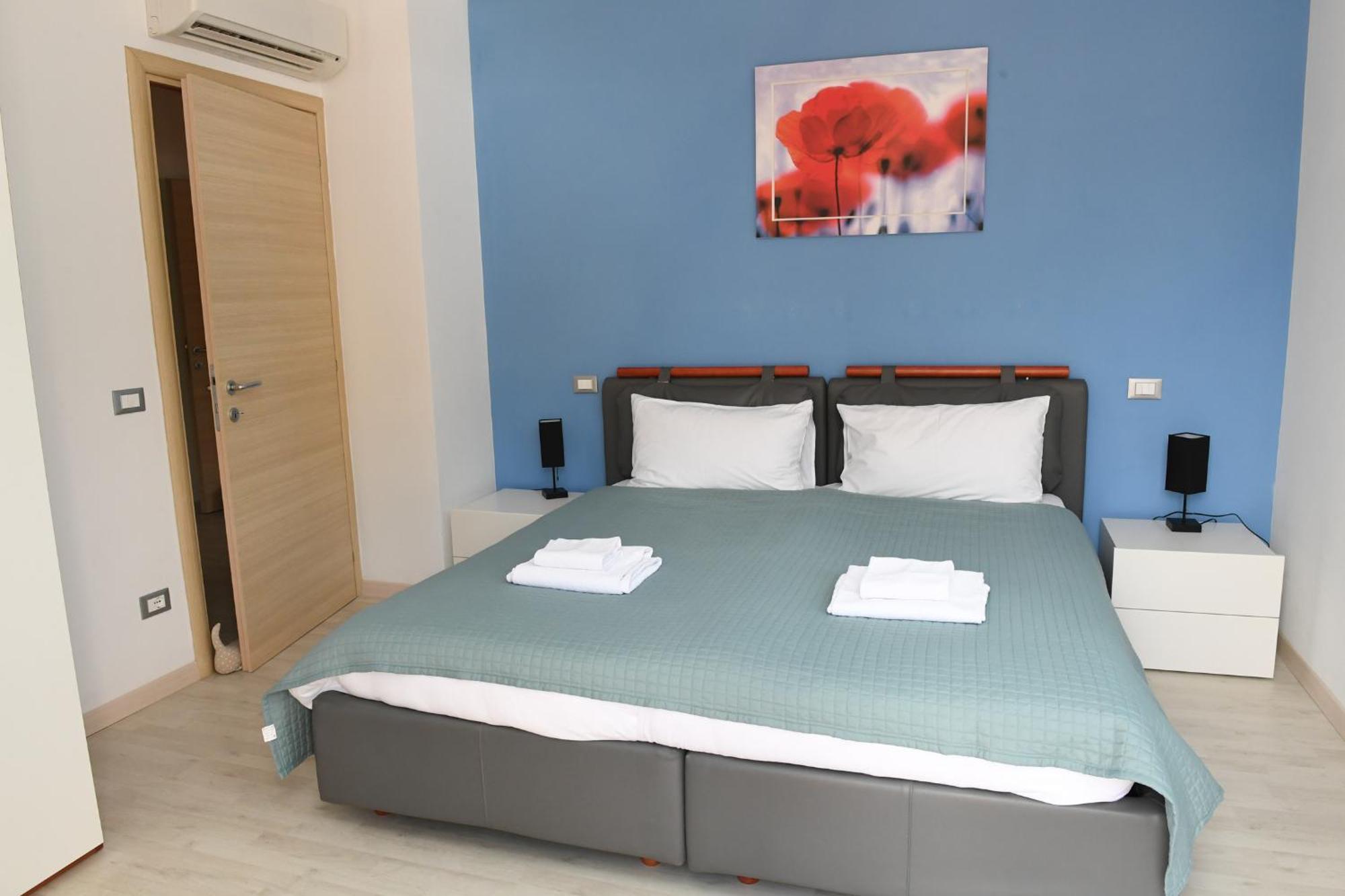 Favola Bella The Panoramic Penthouse Apartment Bardolino Exterior photo