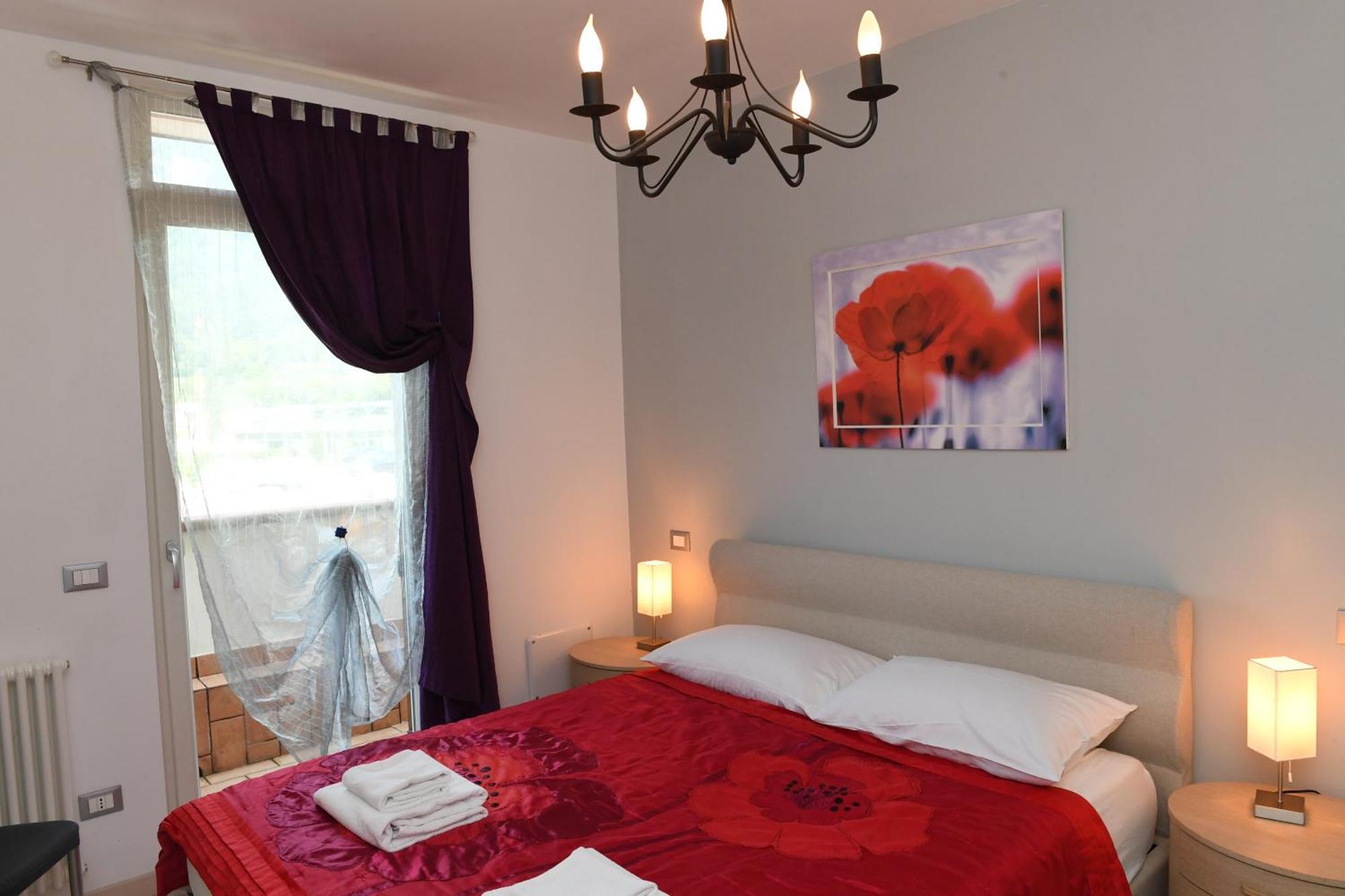 Favola Bella The Panoramic Penthouse Apartment Bardolino Exterior photo